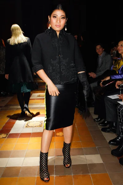 Look 7